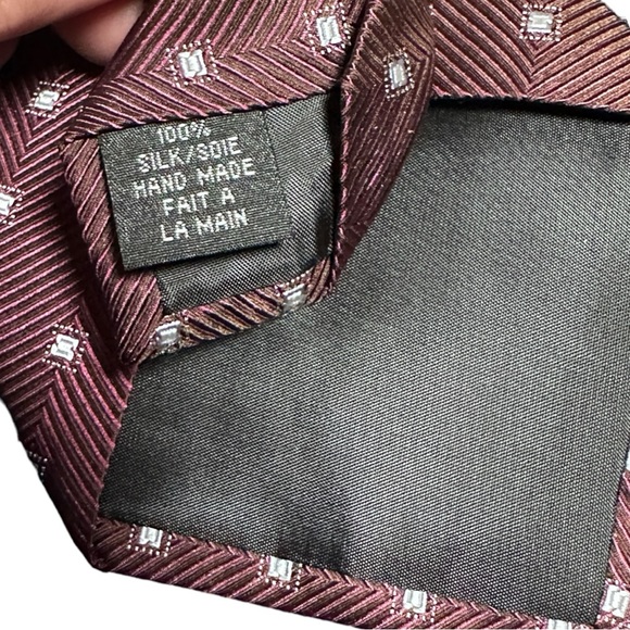 💋 4 FOR $50 / MEN'S BRITCHES 100% SILK MAROON / SILVER DIAMOND ACCENT TIE (NWT) - Picture 5 of 5